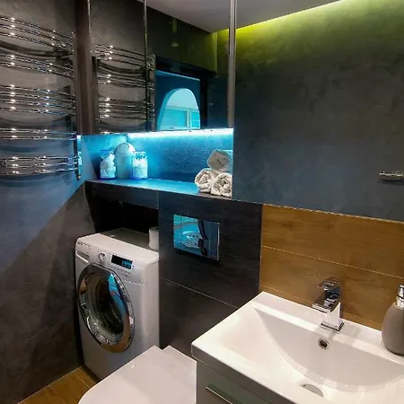 Artemis Apartament *